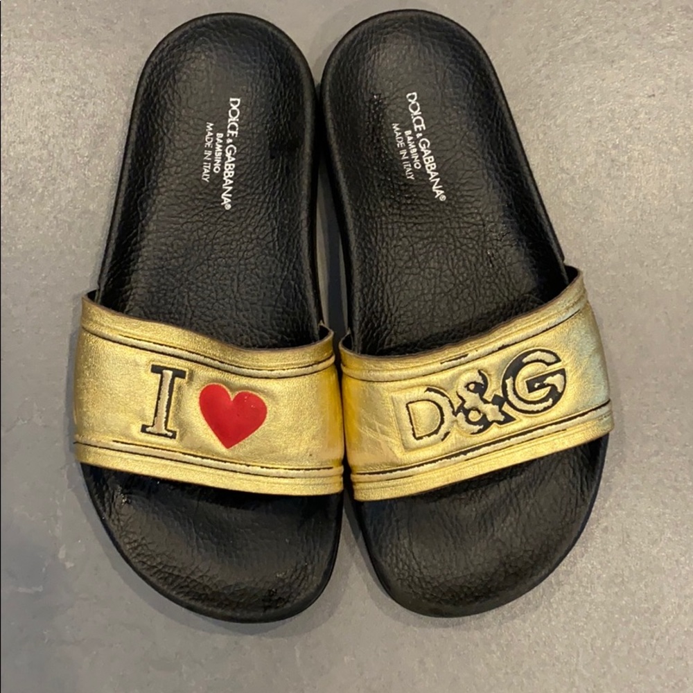 D&G bambino slides size 33/34 fits 2-3 US